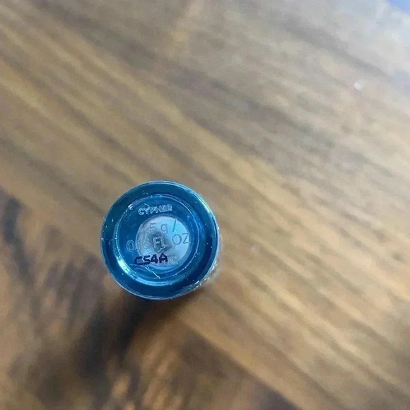 Makeup MILK - kush high roll brown tint  - new - Picture 4 of 4